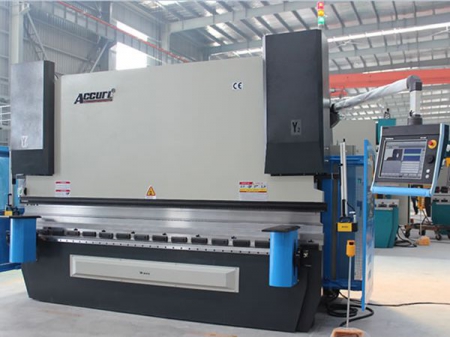 آلة الثني الهيدروليكية CNC