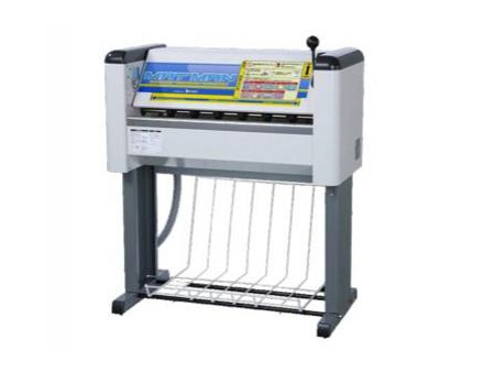 جهاز غسيل دعاسات السيارات  Car Mat Washer