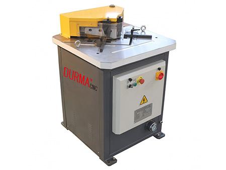 خلاعة صاج هيدروليك  Hydraulic Corner Notcher