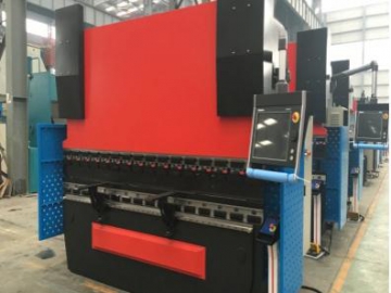 تناية صاج هيدروليك سي أن سي  CNC Hydraulic Press Brake