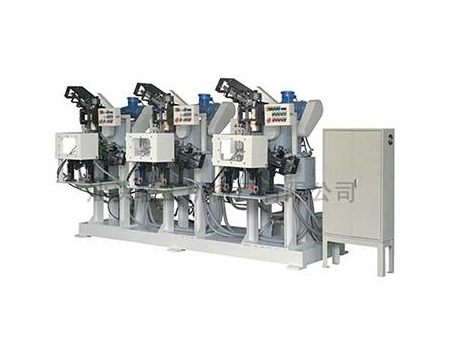 ماكينة طلاء داخل العلب المعدنية الأوتوماتيكية  Automatic Inside Spray Machine