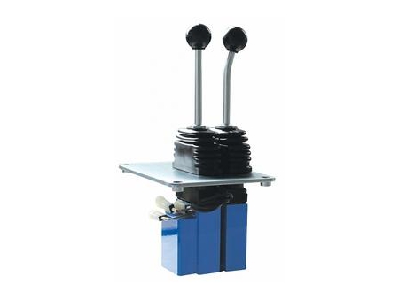 صمام التحكم الرئيسي مع مقبض التوجيه، CRC/CRD3  Hydraulic Pilot Control Valve