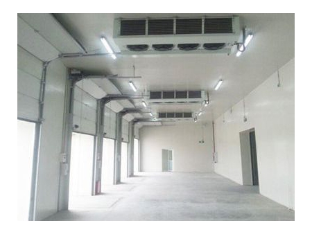 باب منزلق رأسي للغرف الباردة Vertical Lift Cold Storage Door